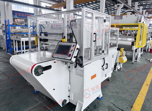 PE膜输送带式液压裁断机